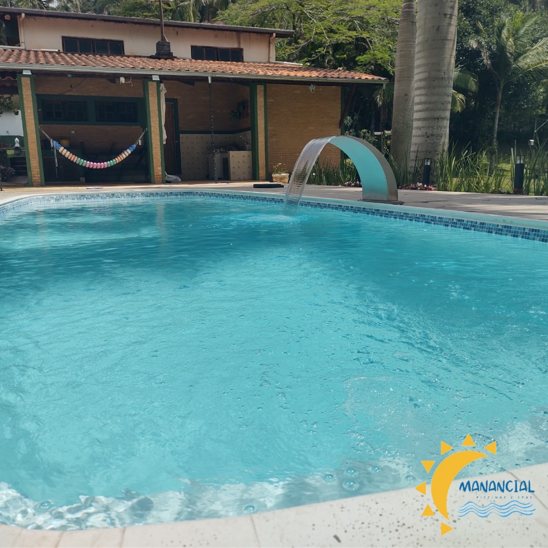 Piscina de fibra instalada pela Manancial 24