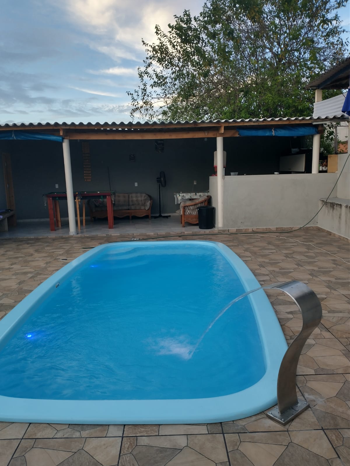 Piscina de fibra instalada pela Manancial 10