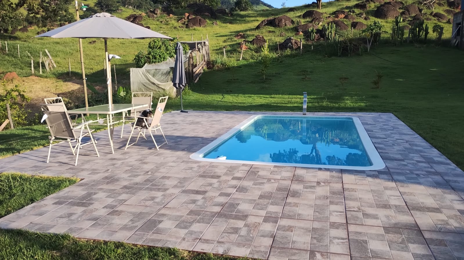 Piscina de fibra instalada pela Manancial 21